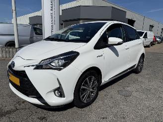 uszkodzony samochody osobowe Toyota Yaris 1.5 Automaat Hybrid Dynamic 2019/8
