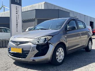 Voiture accidenté Hyundai I-20 1.2i i-Drive 2012/8
