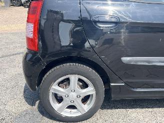 Kia Picanto 1.0 Bling picture 11