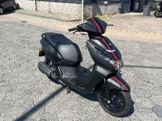 Peugeot  Kisbee picture 4