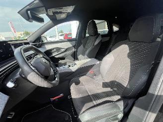 Peugeot e-3008 GT Avantage 210 73 kWh picture 14