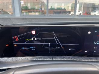 Peugeot e-3008 GT Avantage 210 73 kWh picture 19