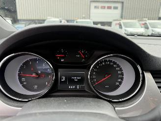 Opel Astra 1.2 Edition 2020 picture 18