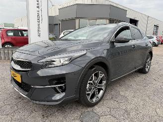 Vaurioauto  passenger cars Kia Xceed 1.6 GDi Automaat PHEV ExecutiveLine 2022/1