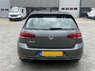 Volkswagen e-Golf e-Golf picture 5