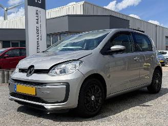 Auto incidentate Volkswagen Up! 1.0 BMT move up! 2019/8