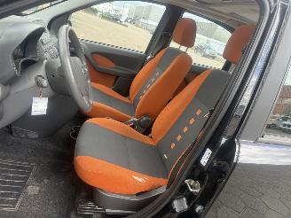 Fiat Panda 1.2 Emotion picture 7