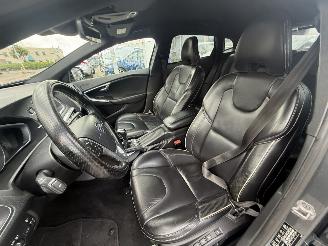 Volvo V-40 2.0 D4 R-Design Business picture 13