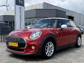 škoda osobní automobily Mini Cooper 1.5 Cooper Business AUTOMAAT 2016/3
