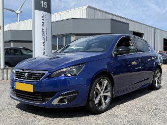 uszkodzony samochody osobowe Peugeot 308 1.2 PureTech GT-line 2015/6
