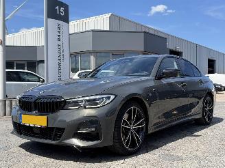 Schadeauto BMW 3-serie 330e High Executive AUTOMAAT 2020/4