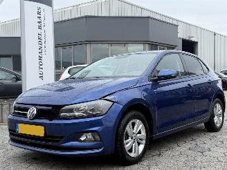 uszkodzony samochody osobowe Volkswagen Polo 1.0 TSI Comfortline 2019/1