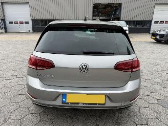 Volkswagen e-Golf e-Golf picture 5