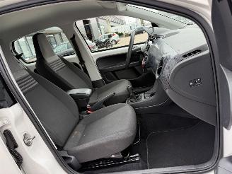 Volkswagen Up! 1.0 BMT move up! picture 13
