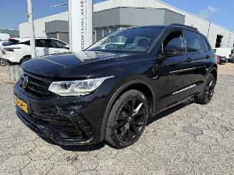 Schadeauto Volkswagen Tiguan 1.4 TSI AUTOMAAT eHybrid R-Line Business+ 2021/4