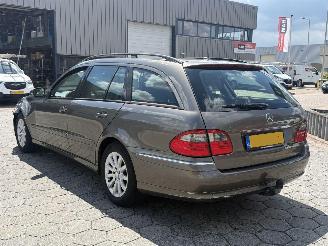 Mercedes E-klasse 200 K. 7 PERSOONS Avantgarde picture 6