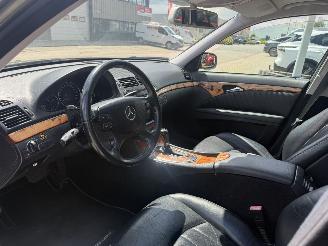 Mercedes E-klasse 200 K. 7 PERSOONS Avantgarde picture 14