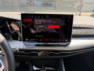 Volkswagen Golf 1.5 AUTOMAAT eHybrid Life Edition picture 18