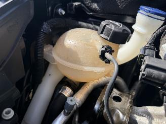 Peugeot 2008 1.2 PureTech Allure picture 9