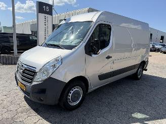 dañado vehículos comerciales Opel Movano 2.3 CDTI L2H3 2015/10