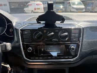 Volkswagen Up! 1.0 BMT move up! picture 18