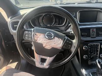 Volvo V-40 2.0 D3 Business Sport AUTOMAAT PANO picture 17