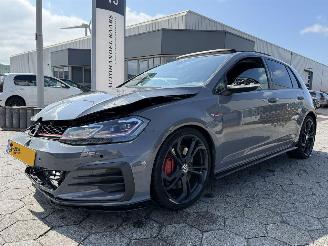 uszkodzony samochody osobowe Volkswagen Golf Panaramadak TCR 2.0 TSI GTI TCR 2019/6