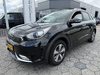 Schadeauto Kia Niro 1.6 GDi PHEV DynamicLine 2017/9