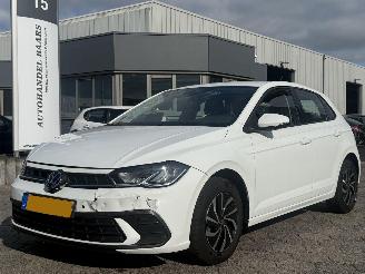 skadebil auto Volkswagen Polo 1.0 TSI Life Business 2023/6