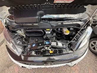 Fiat  Automaat 150 pk Eura mobil TT 650 picture 28
