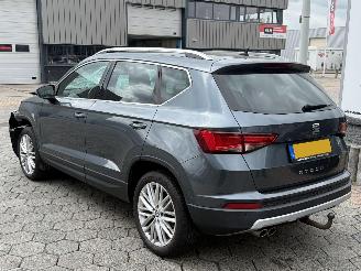 damaged passenger cars Seat Ateca 1.5 TSI FR Business Intense PANO AUTOMAAT 2019/6