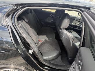 BMW 1-serie 120 M Sport AUTOMAAT picture 11
