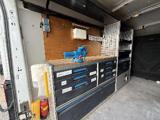 Ford Transit 350 2.0 TDCI L3H2 Trend MHEV RWD picture 9