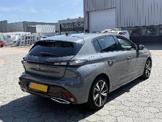 Peugeot 308 1.2 PureTech Allure picture 4