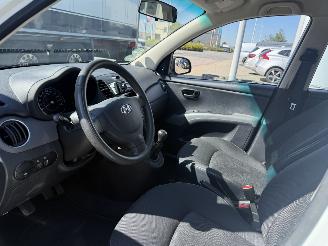 Hyundai I-10 1.1 i-Drive picture 13