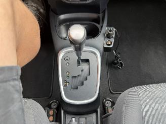 Toyota Yaris 1.3 VVT-i Style AUTOMAAT picture 18