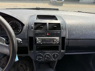 Volkswagen Polo 1.4-16V Athene picture 17
