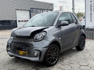 skadebil auto Smart Fortwo cabrio EQ BRABUS Comfort PLUS 18 kWh 2021/5