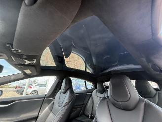 Tesla Model S 75D Base picture 16