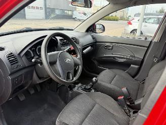 Kia Picanto 1.0 Seven picture 12