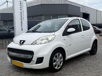 Avarii autoturisme Peugeot 107 1.0-12V Millesim 200 2010/11