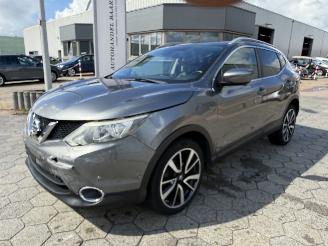 Schadeauto Nissan Qashqai 1.2 Acenta 2015/10