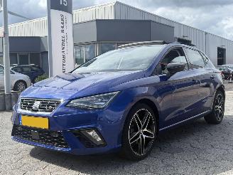 skadebil auto Seat Ibiza 1.0 TSI FR PANO  Intense 2018/1