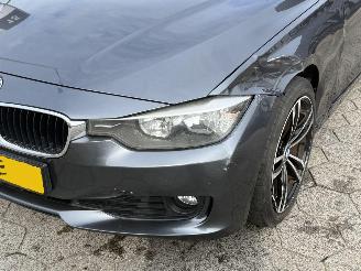 BMW 3-serie 320i Executive AUTOMAAT picture 9