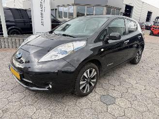 Schadeauto Nissan Leaf Tekna 30 kWh 2016/10