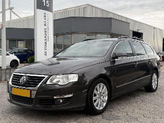 Schadeauto Volkswagen Passat Variant 2.0 TDI Comfortline 2008/8