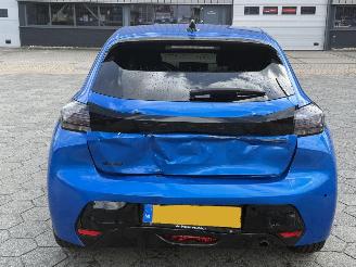 Peugeot 208 1.2 PureTech 100 Allure picture 5