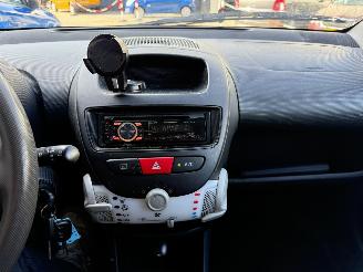 Citroën C1 1.0 Attraction picture 18