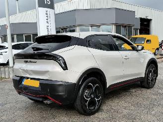 Schadeauto Alfa Romeo Junior 1.2 Turbo Hybrid Ibrida Speciale 2025/9