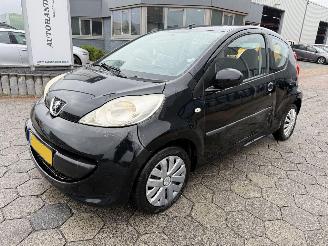 Unfallwagen Peugeot 107 1.0-12V XR 2016/11